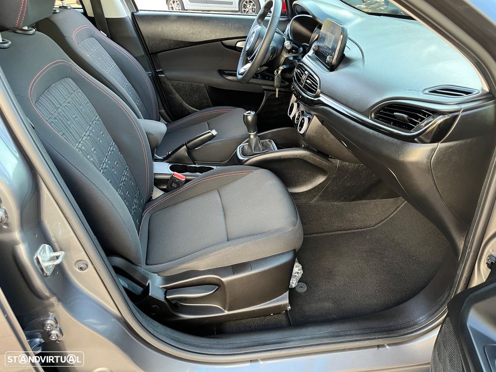 Fiat Tipo Cross 1.0 GSE T3 - 29