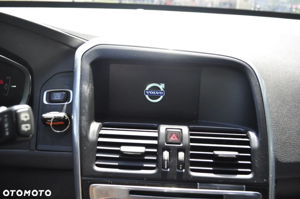 Volvo XC 60 D4 Drive-E R-Design Kinetic - 23