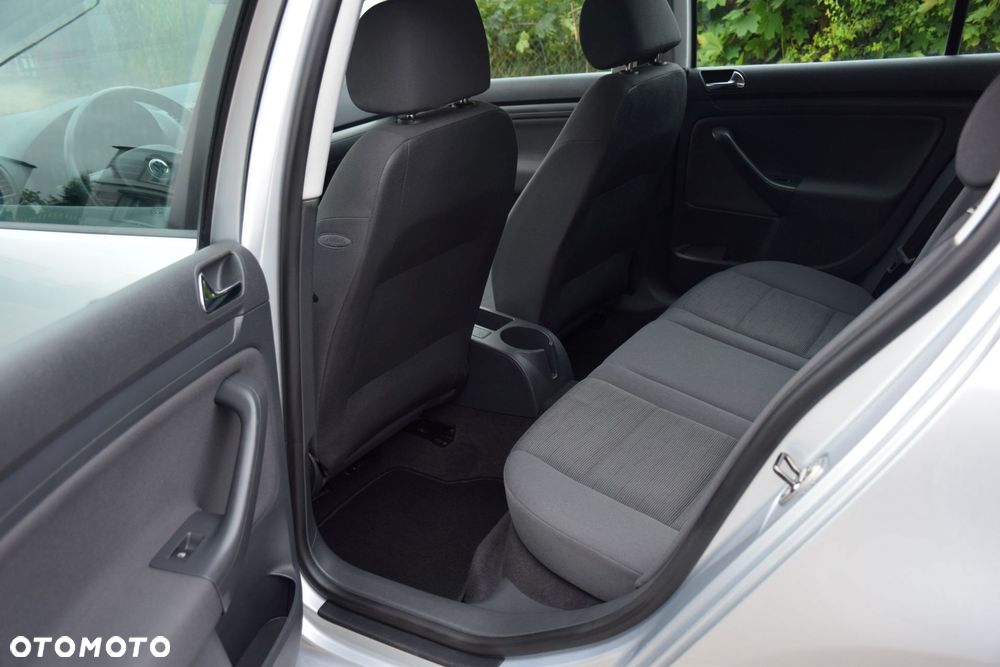 Volkswagen Golf 1.6 Goal - 11