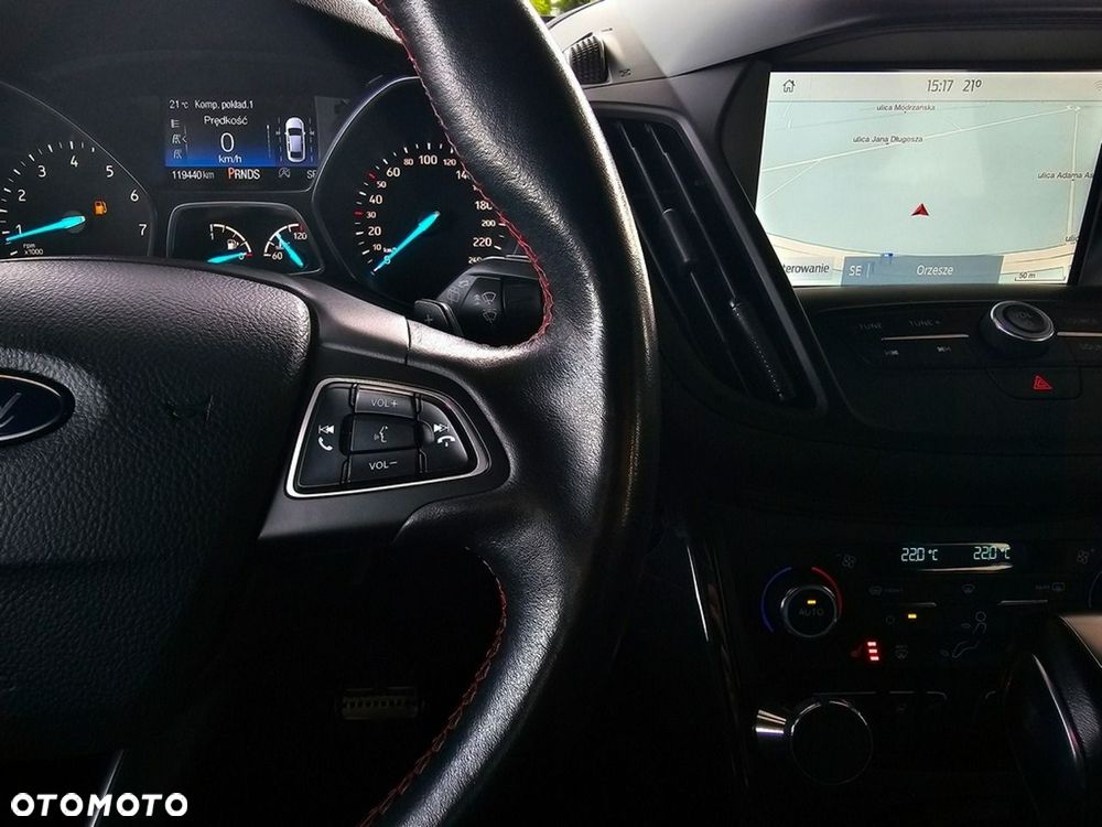 Ford Kuga - 18