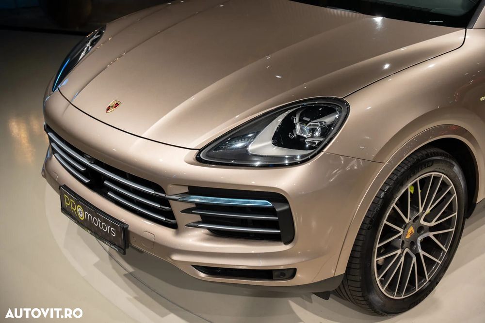 Porsche Cayenne - 3