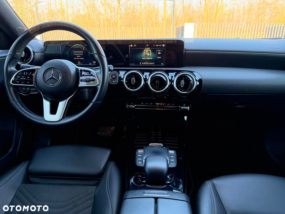 Mercedes-Benz Klasa A 180 d 8G-DCT Advanced Progressive - 18