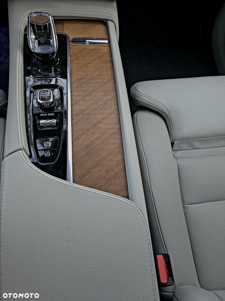 Volvo XC 90 B5 D AWD Inscription - 17
