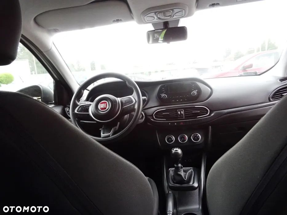 Fiat Tipo 1.4 16v Easy - 15