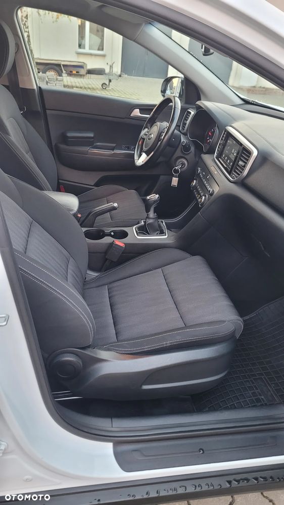 Kia Sportage - 10