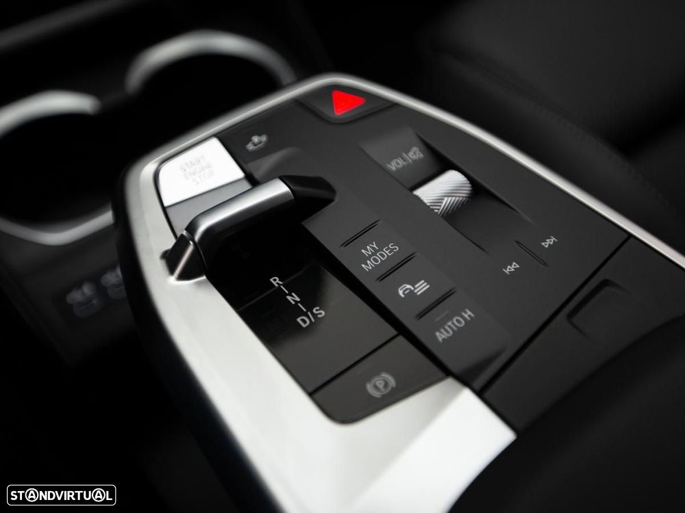 BMW X1 25 e xDrive Pack M - 22