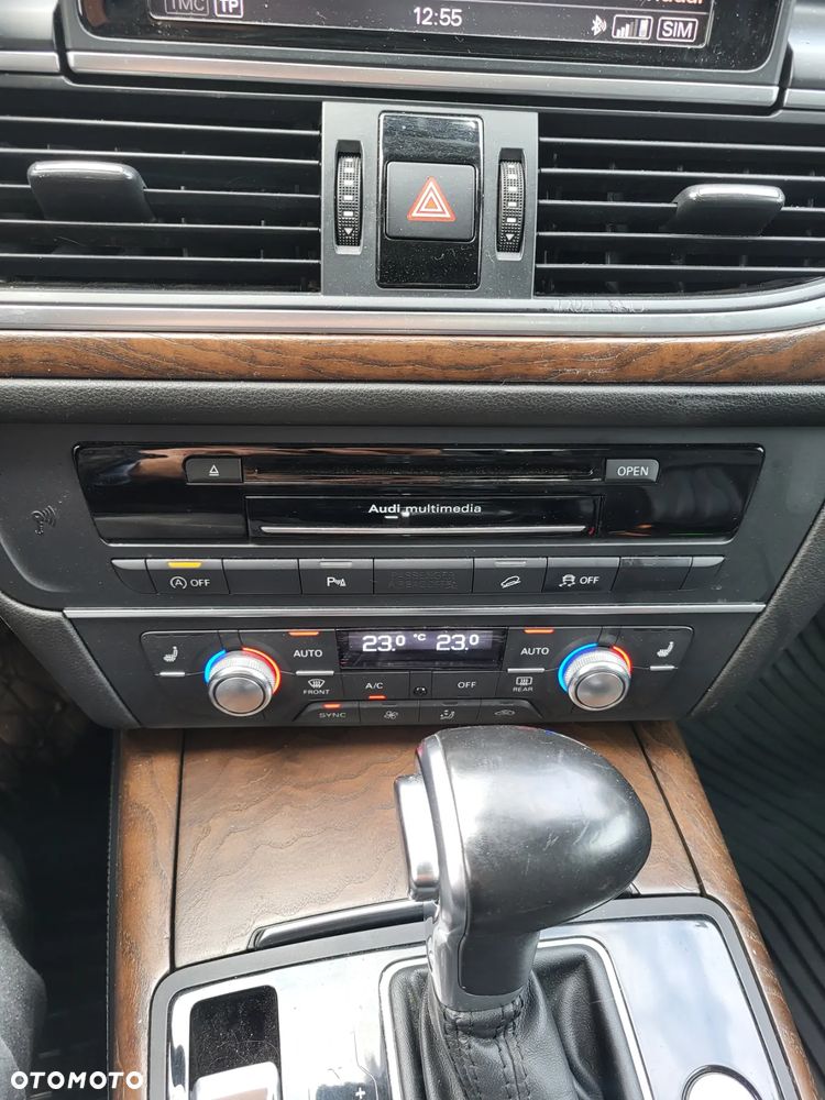 Audi A6 Allroad - 33