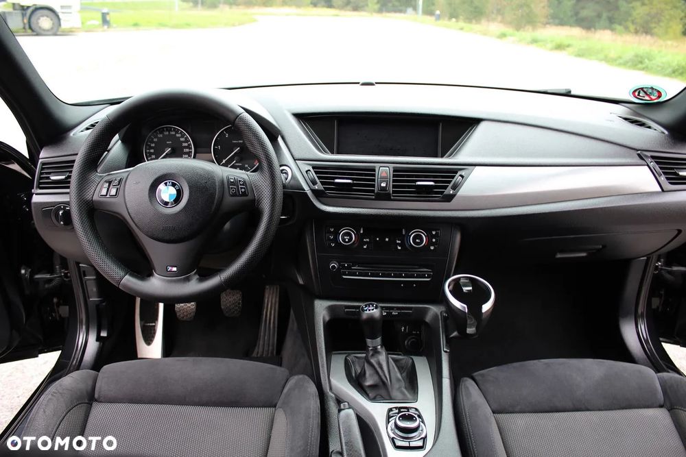 BMW X1 xDrive20d - 9