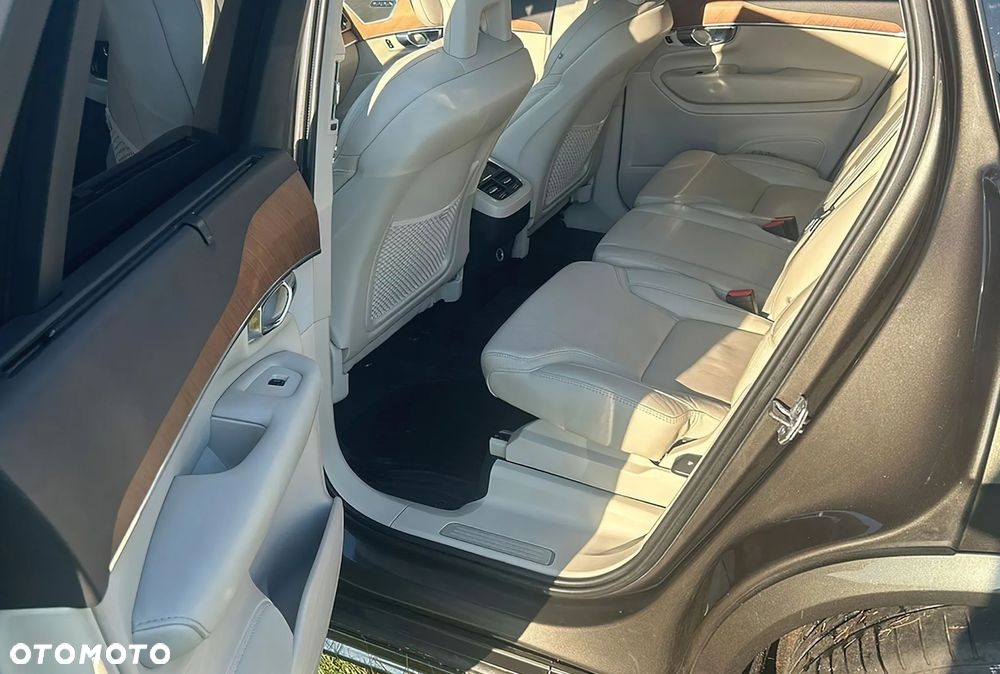 Volvo XC 90 T6 AWD Geartronic Inscription - 12