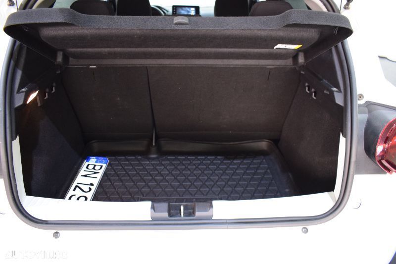 Dacia Sandero Stepway TCe 90 MT6 Extreme - 21