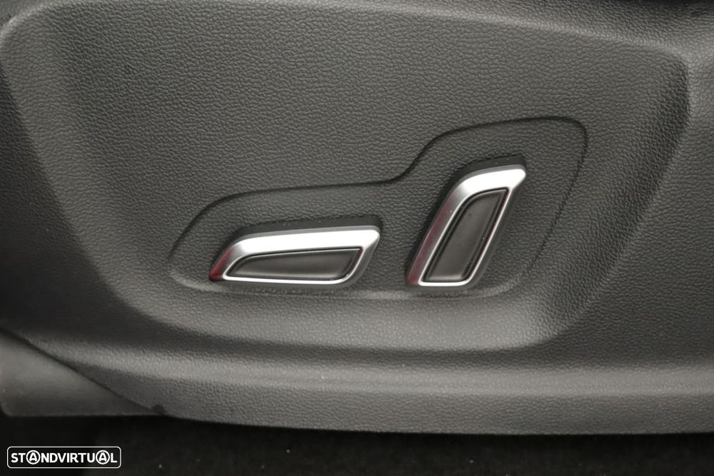 MG EHS 1.5 T-GDI Plug-in Hybrid Luxury - 22