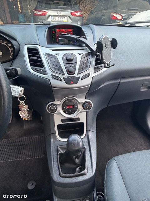 Ford Fiesta 1.25 Titanium - 9