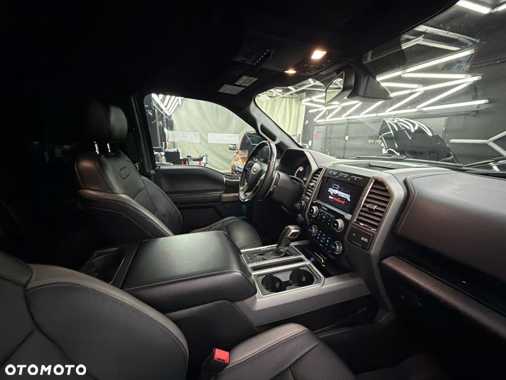 Ford F150 - 8