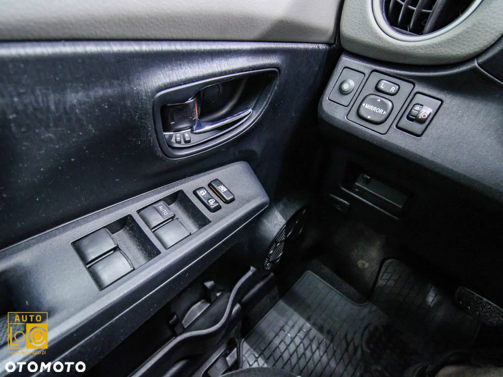 Toyota Yaris 1.33 Prestige MS - 27