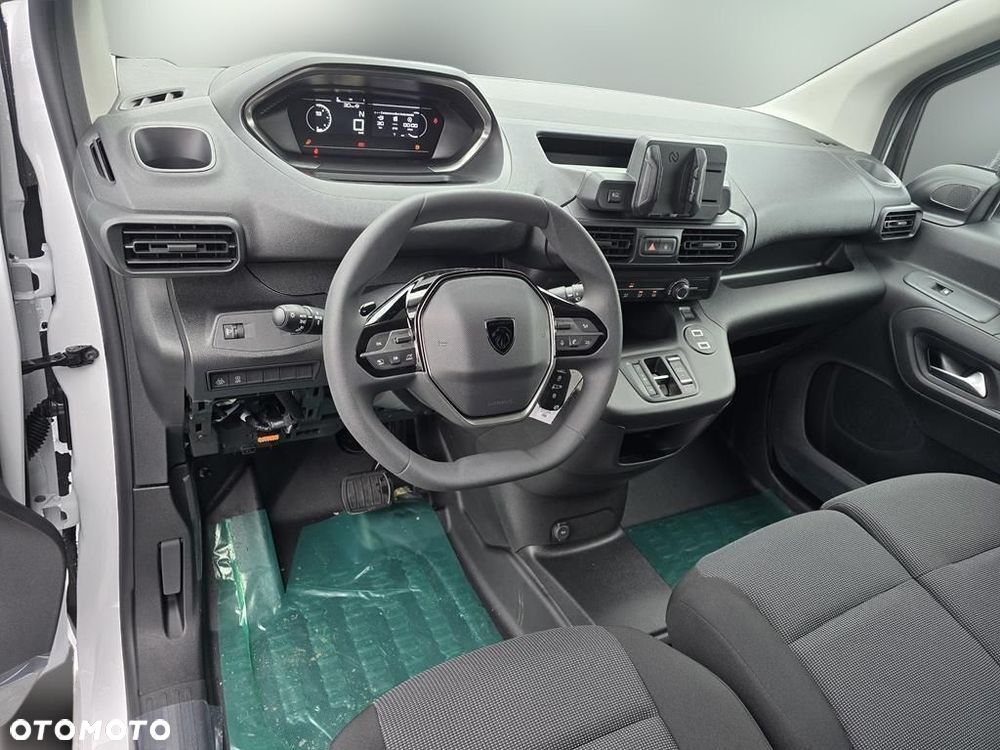 Peugeot Partner Van 1.5 BlueHDi L2 S&S EAT8 - 9