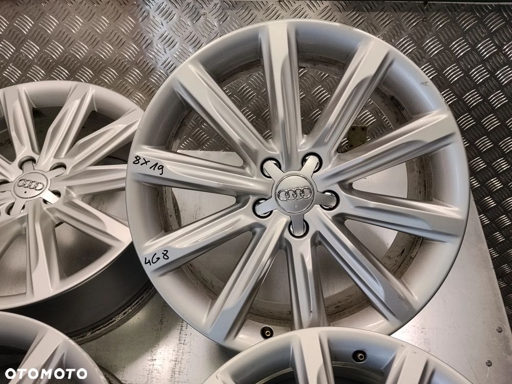 Felgi Audi A6 A7 A8 8Jx19 et26 5x112 - 2