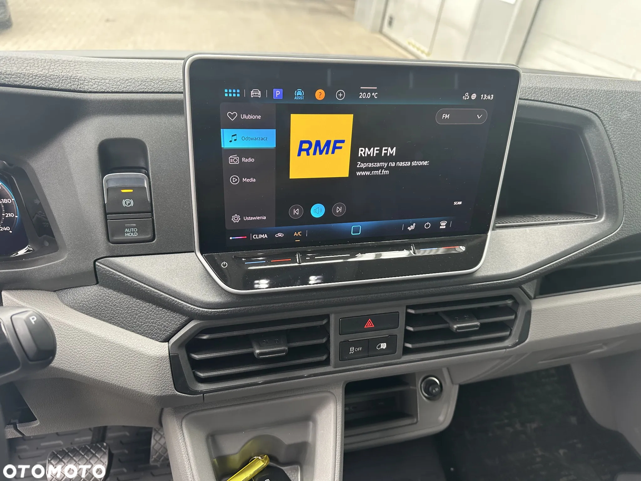 Volkswagen Crafter L3H3 - 12