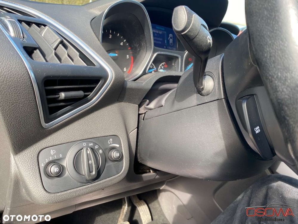 Ford Kuga - 27