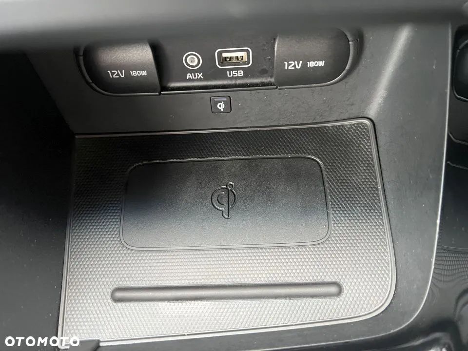 Kia Niro - 23
