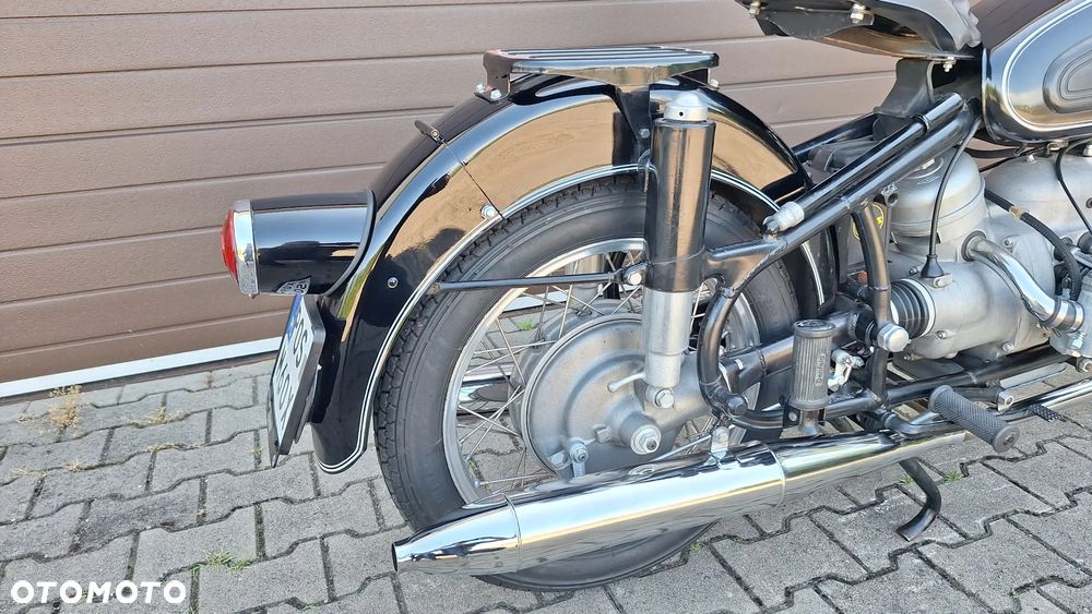 BMW R - 11