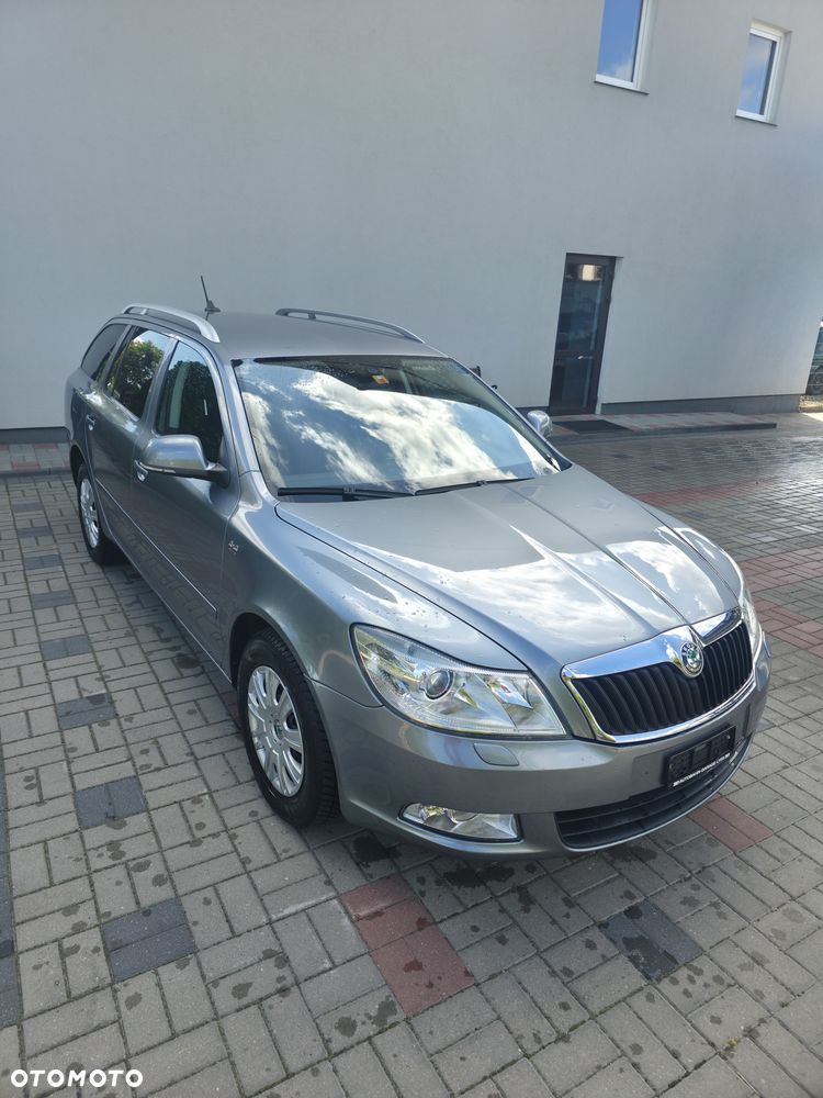 Skoda Octavia - 2