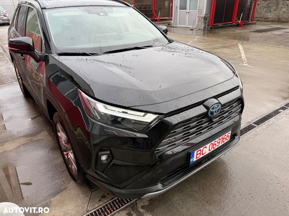 Toyota RAV4 - 12