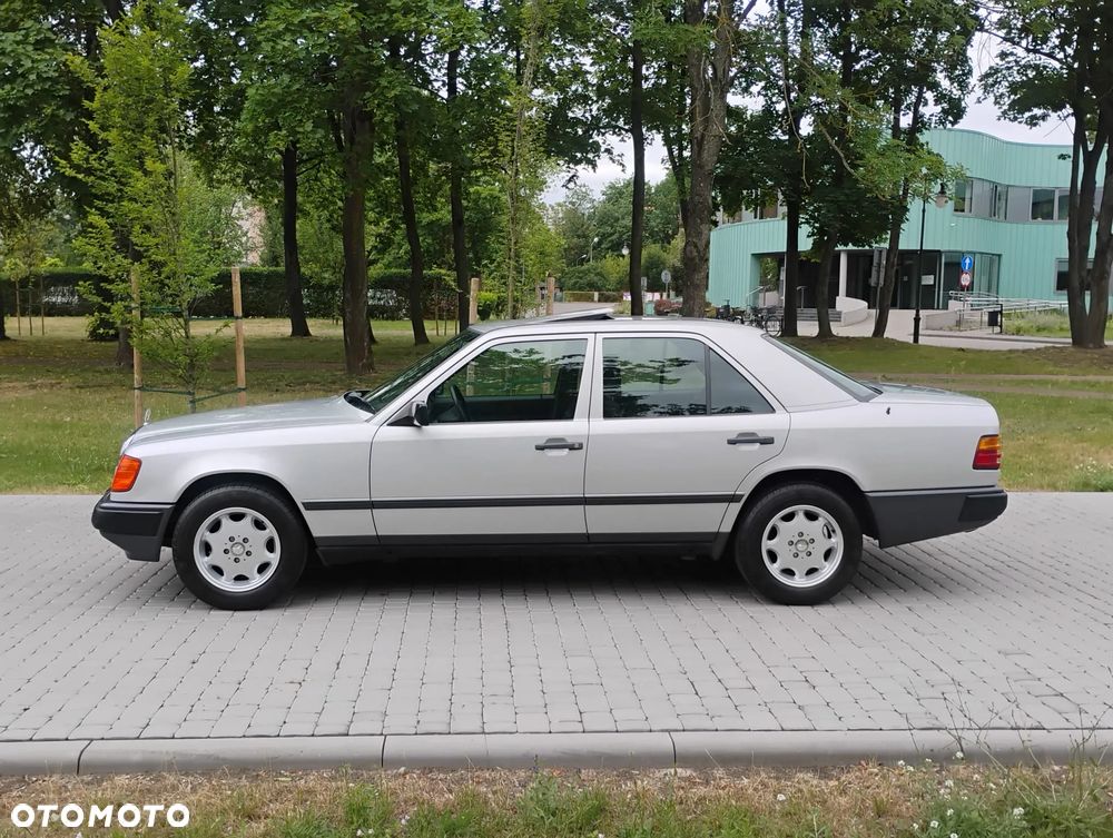Mercedes-Benz W124 (1984-1993) - 6