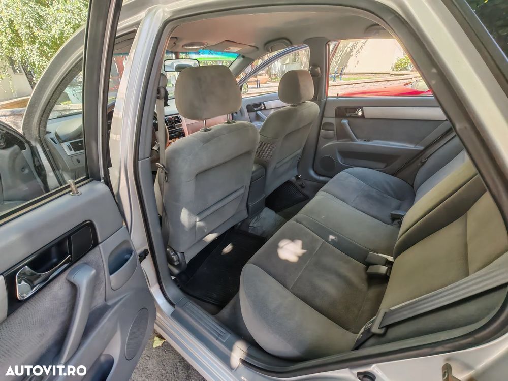 Chevrolet Lacetti - 10