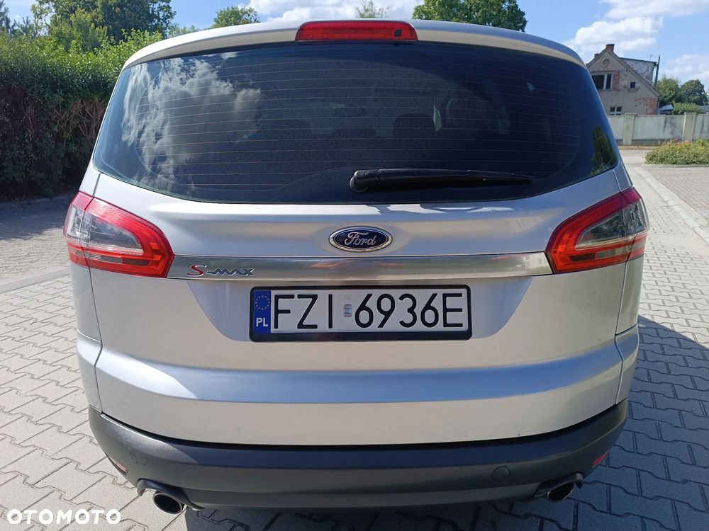 Ford S-Max 2.0 EcoBoost Titanium - 4