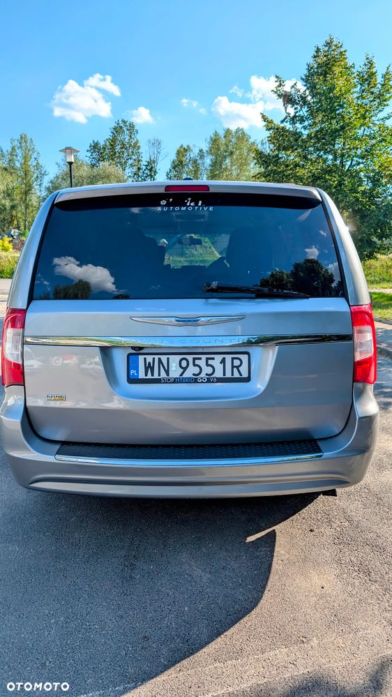 Chrysler Town & Country 3.6 Touring - 11