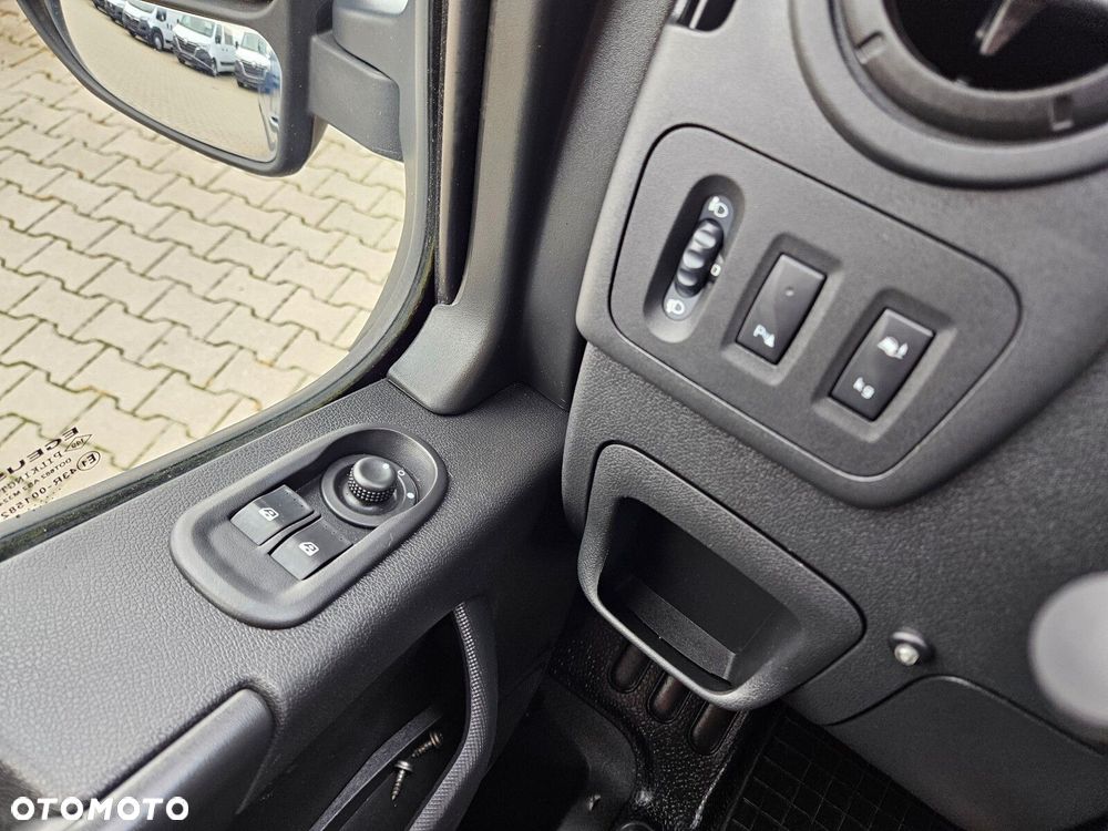 Opel movano L2H2 *44999zł Netto* 2.3 CDTi/170KM automat - 22