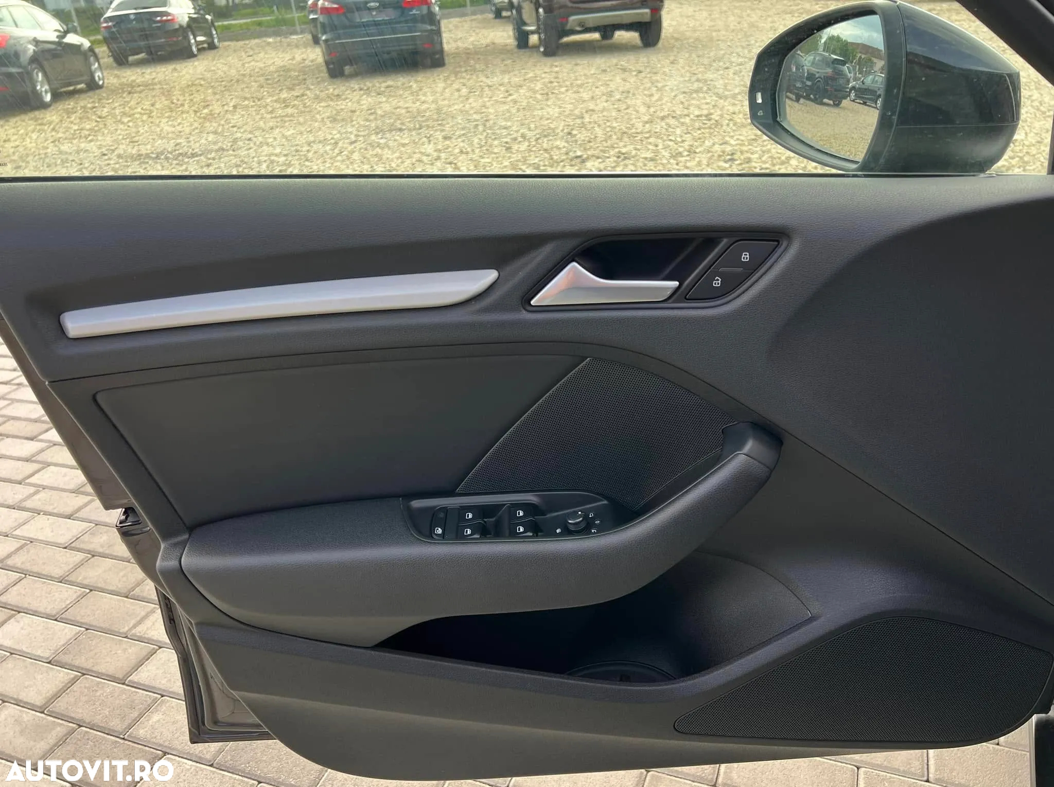 Audi A3 2.0 TDI Sportback S tronic S line Sportpaket - 27