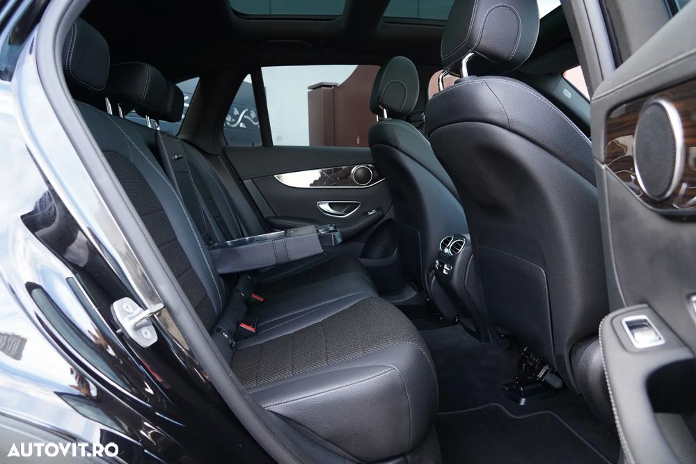 Mercedes-Benz GLC 220 d 4Matic 9G-TRONIC AMG Line - 9