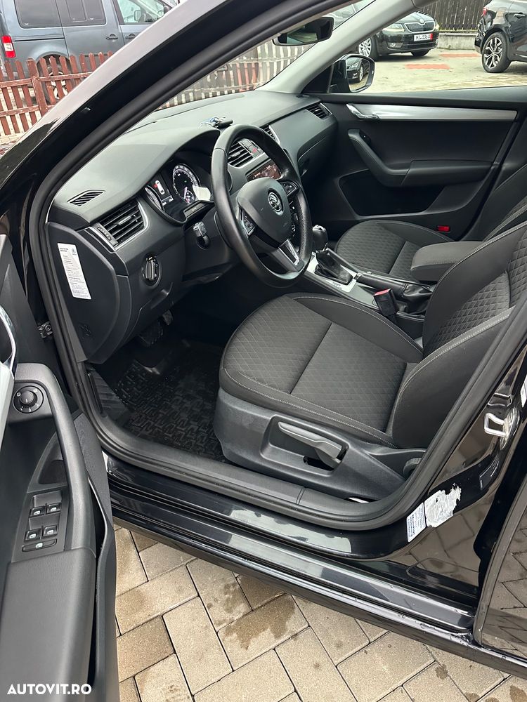Skoda Octavia - 20