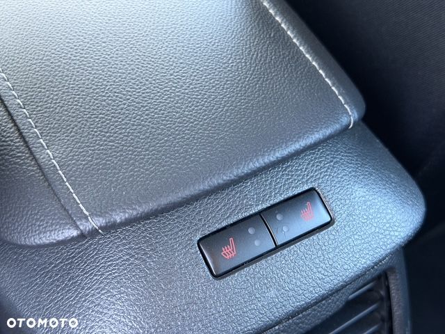 Ford Mondeo 2.0 EcoBlue Titanium - 25