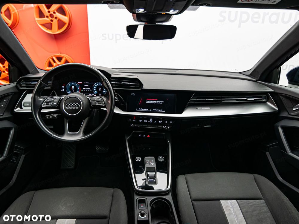 Audi A3 Sportback - 11