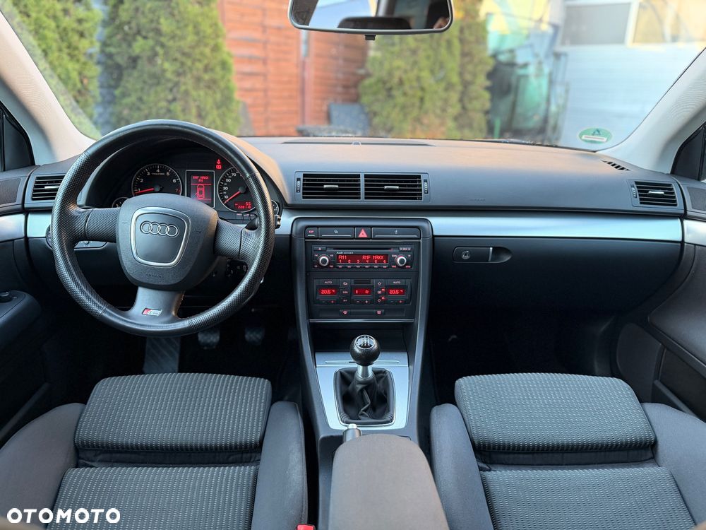 Audi A4 Avant 1.8 T - 12