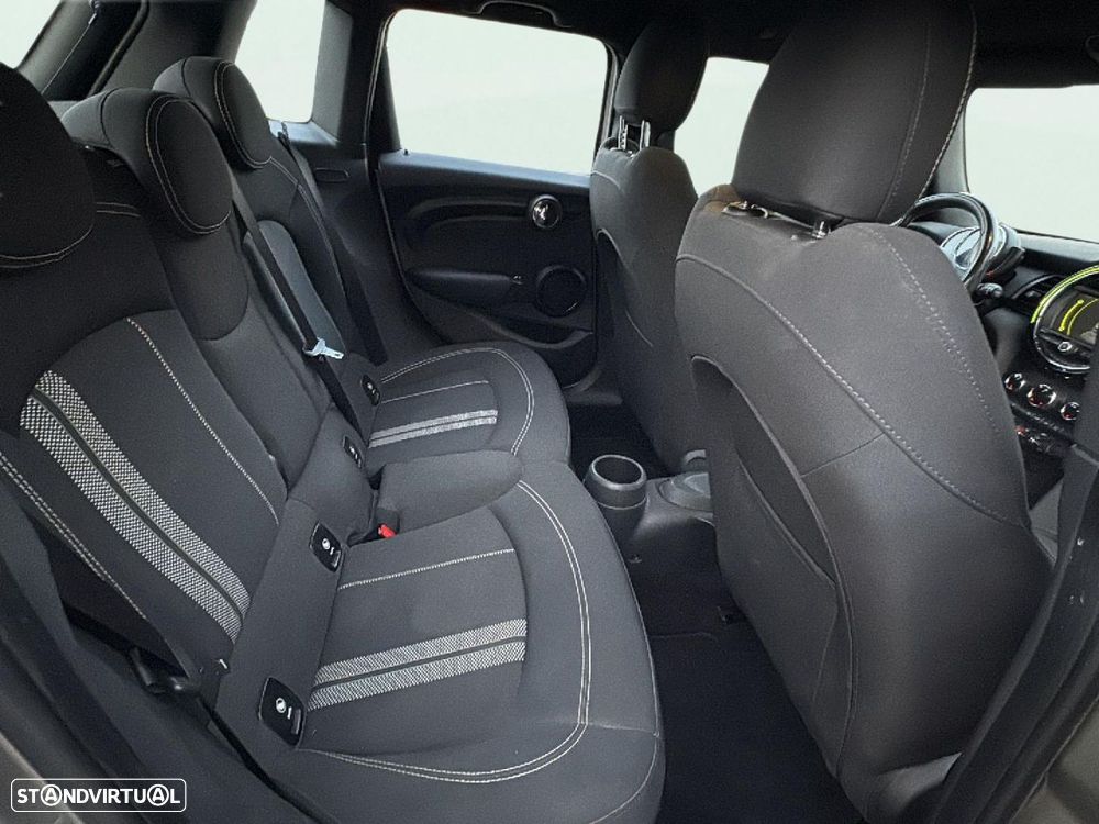 MINI 5 Portas One D - 20