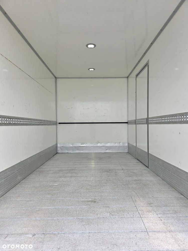 Iveco 35S13 2,3 HPI 130 KONNY KONTENER 4,2M WINDA KLIMA WEBASTO 6 BIEGOWE 183T/KM PRZEBIEGU GWARANCJA - 30