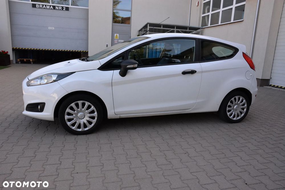 Ford Fiesta 1.5 TDCi St&St Ambiente - 2