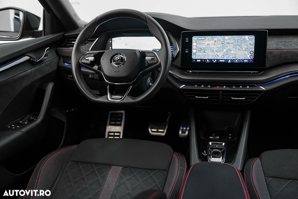 Skoda Octavia 1.4 TSI DSG RS First Edition - 19