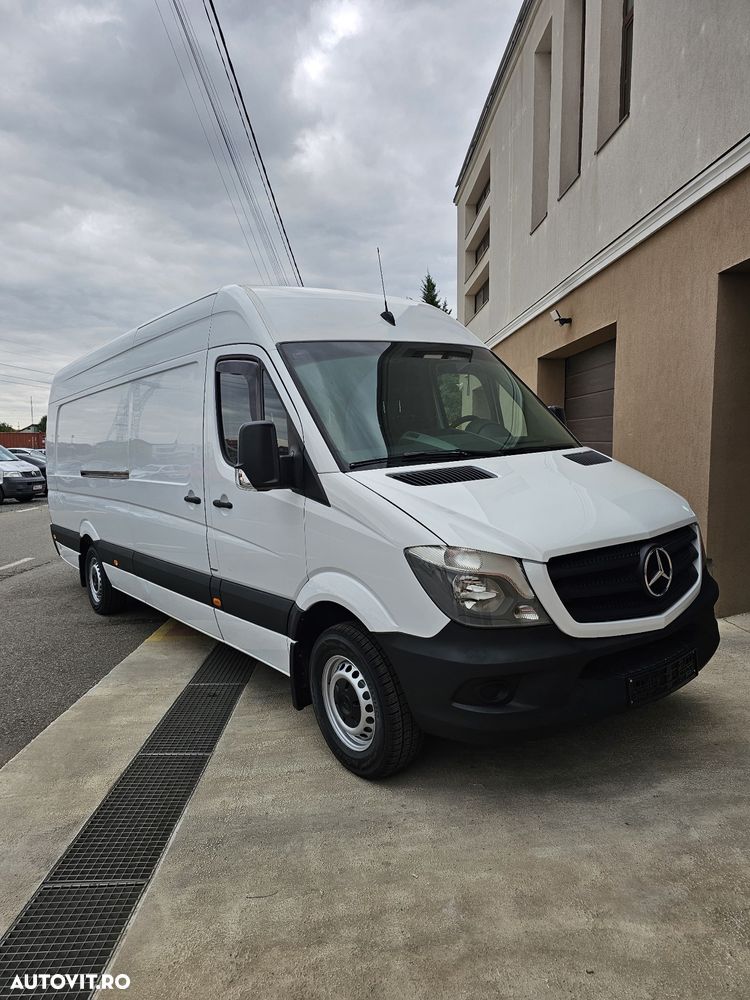 Mercedes-Benz Sprinter - 11