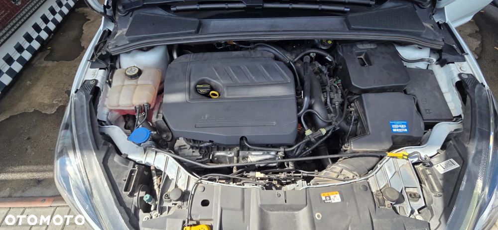 Ford Focus 1.5 EcoBoost STart-Stopp-System ST-LINE - 40