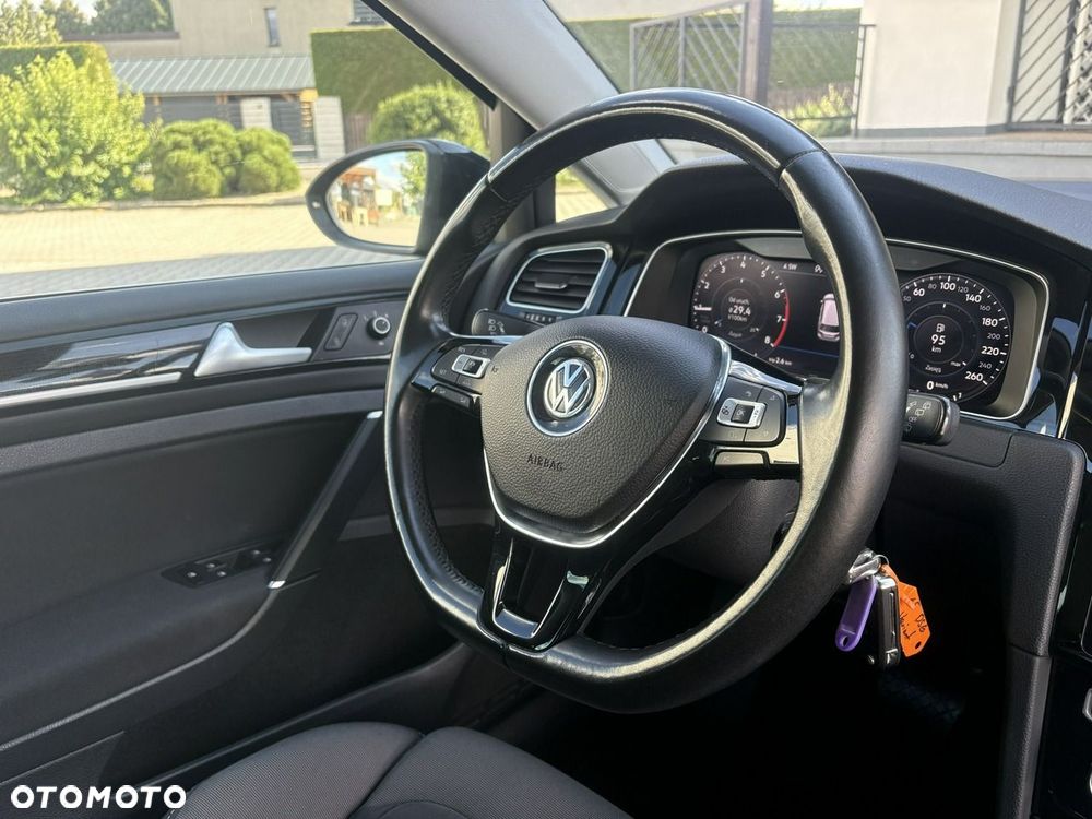 Volkswagen Golf 1.5 TSI ACT OPF DSG IQ.DRIVE - 15