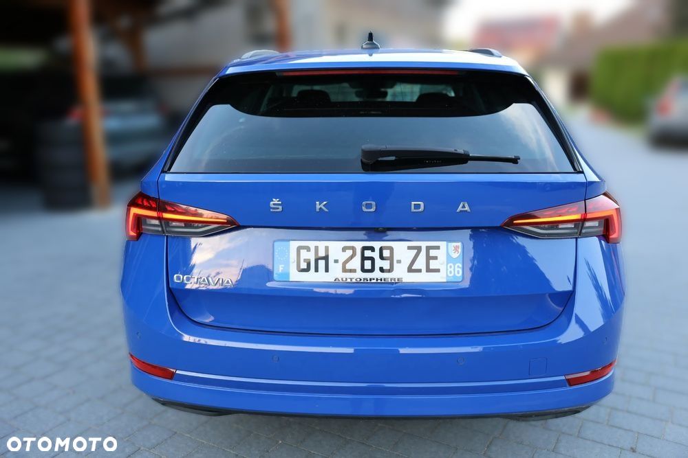 Skoda Octavia 2.0 TDI DSG Ambition - 9