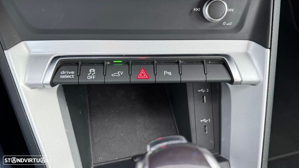 Audi Q3 45 TFSIe S tronic - 53