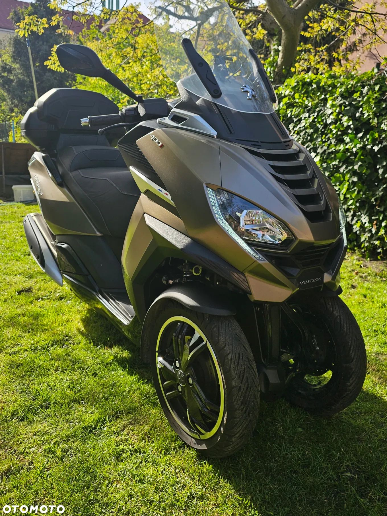 Peugeot Metropolis - 1