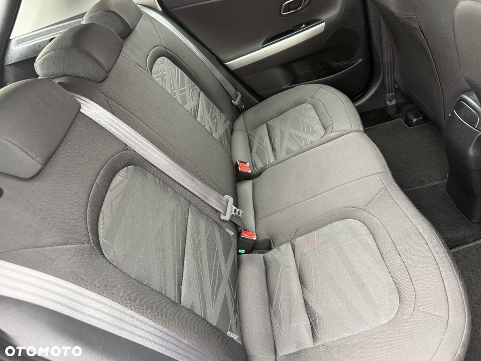 Kia Ceed 1.6 GDI Dream-Team Edition - 32