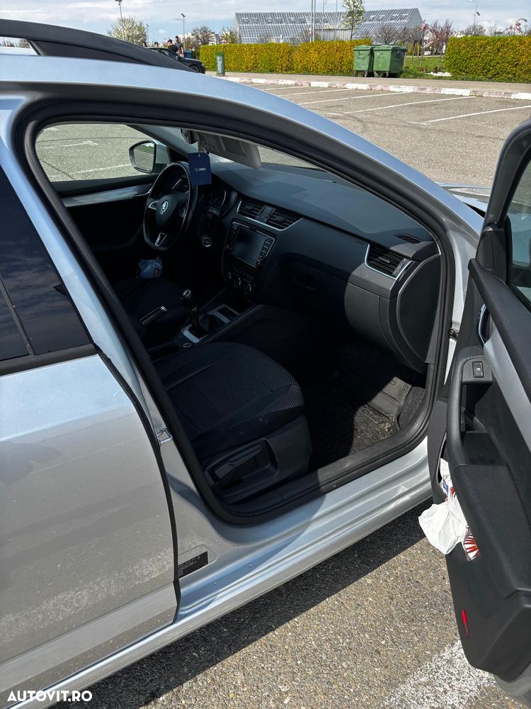 Skoda Octavia 1.6 TDI GREENLINE - 2