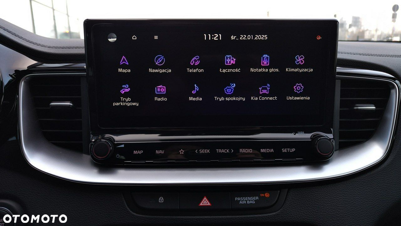 Kia Ceed - 22